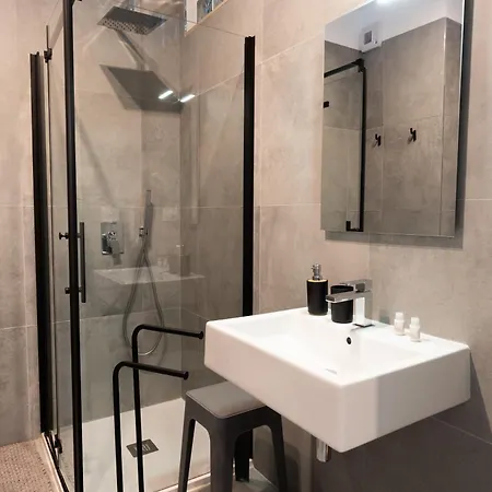 Apartament Kalloreat *
